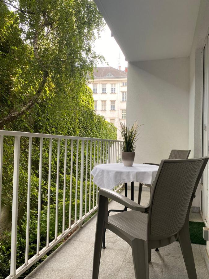 Monterey Apartment เวียนนา ภายนอก รูปภาพ